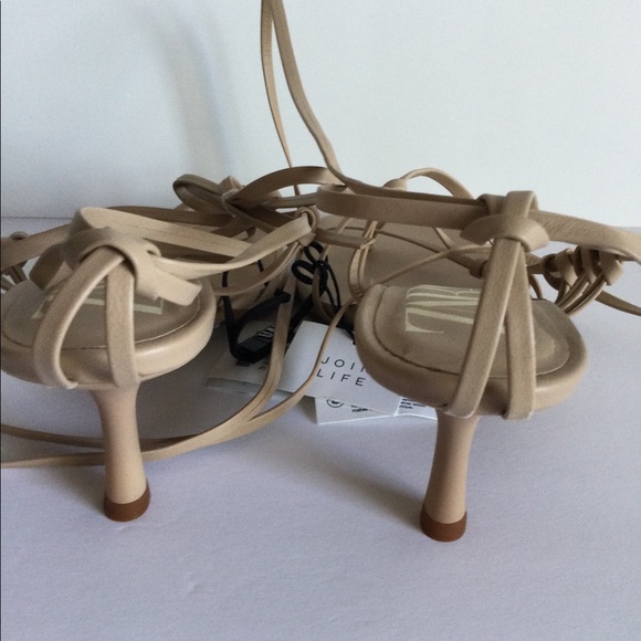 ZARA NEW WOMAN TIED HEEL LEATHER SQUARE SANDALS - Picture 10 of 12